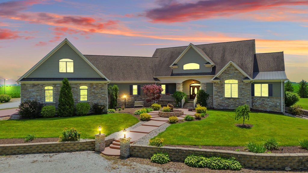 Photo of 5705 E 30 S, Francesville, IN 47946 (MLS # 833656)