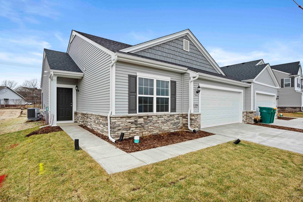 Photo of 7078 Johnson Street, Merrillville, IN 46410 (MLS # 837747)