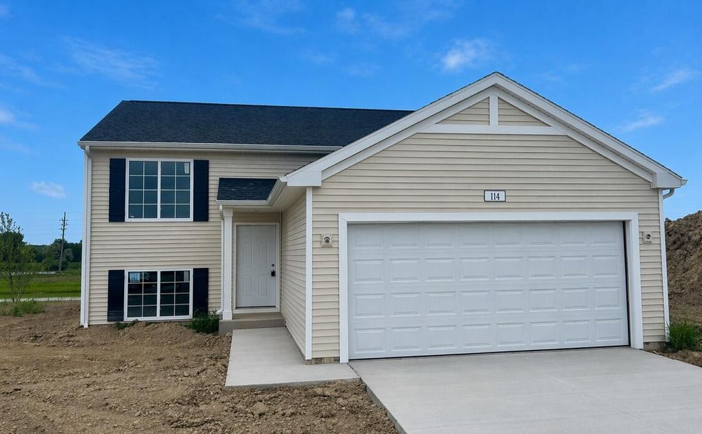 Photo of 114 Bellflower Drive, Michigan City, IN 46360 (MLS # 837233)