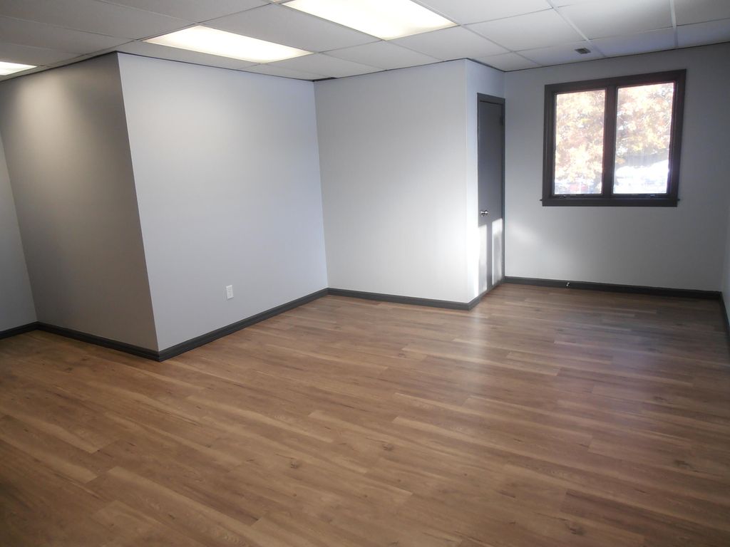 Photo of 2550 Industrial Drive #1, Highland, IN 46322 (MLS # 834154)