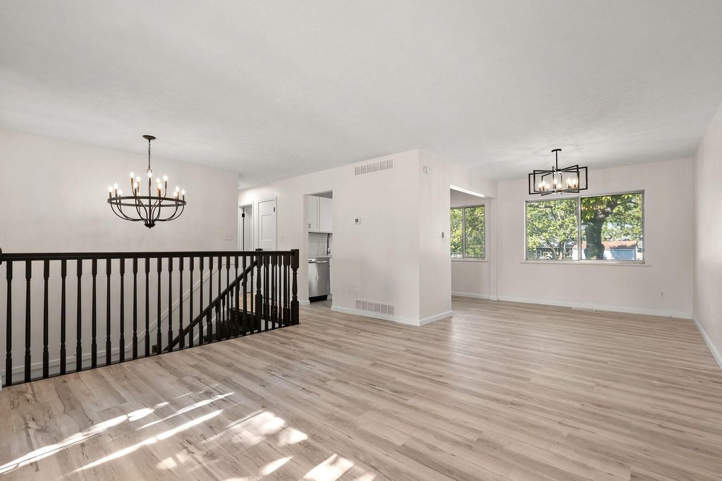 Photo of 654 Cheyenne Drive, Lowell, IN 46356 (MLS # 829492)