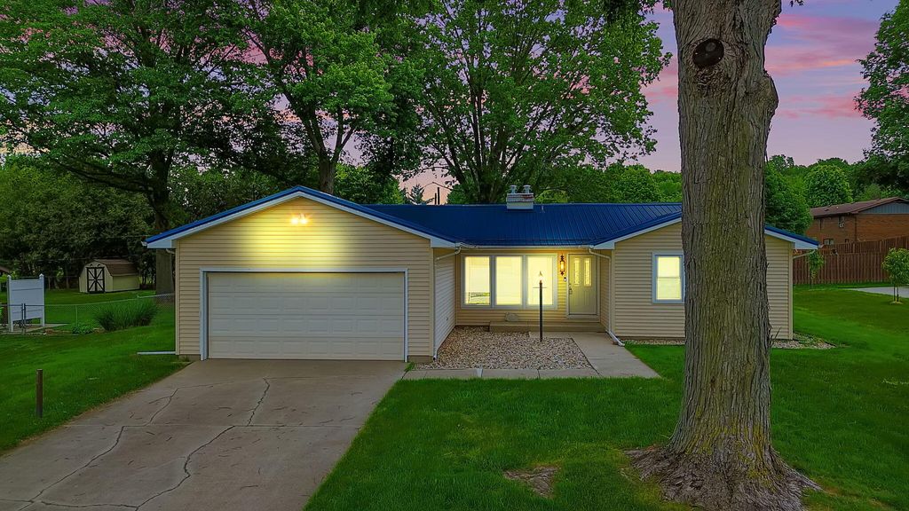 Photo of 406 Princeton Lane, Logansport, IN 46947 (MLS # 839468)