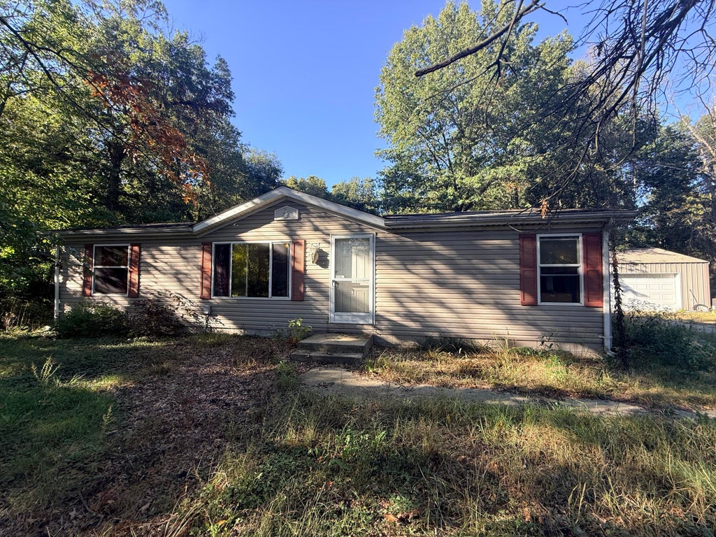 Photo of 11104 Briarhill Drive, DeMotte, IN 46310 (MLS # 846372)