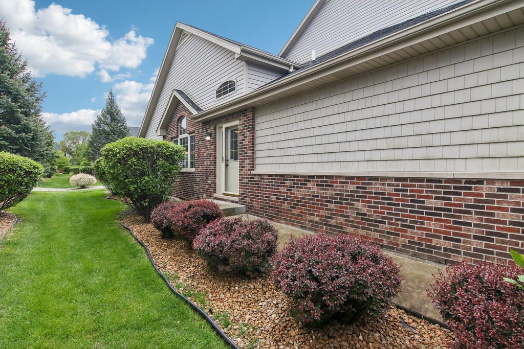 Photo of 15441 98th Place, Dyer, IN 46311 (MLS # 838365)