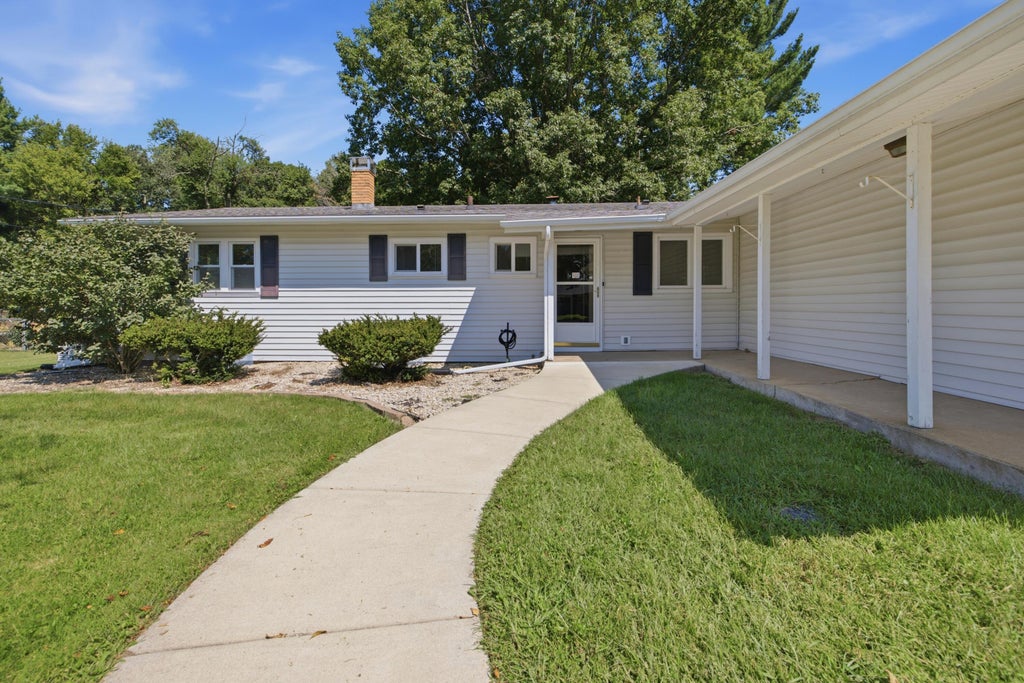 Photo of 103 Meadow Lark Lane, La Porte, IN 46350 (MLS # 844583)