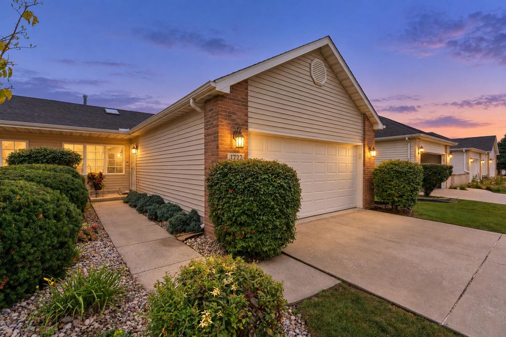 Photo of 1723 Fir Avenue, Crown Point, IN 46307 (MLS # 845678)