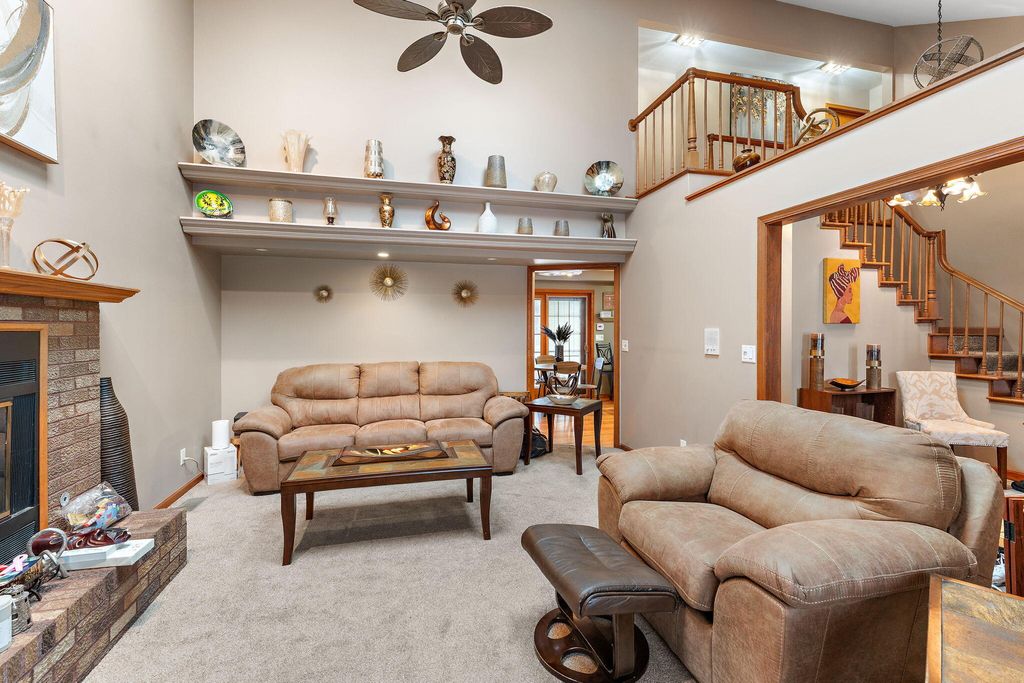 Photo of 602 Brunswick Court, Valparaiso, IN 46383 (MLS # 832429)