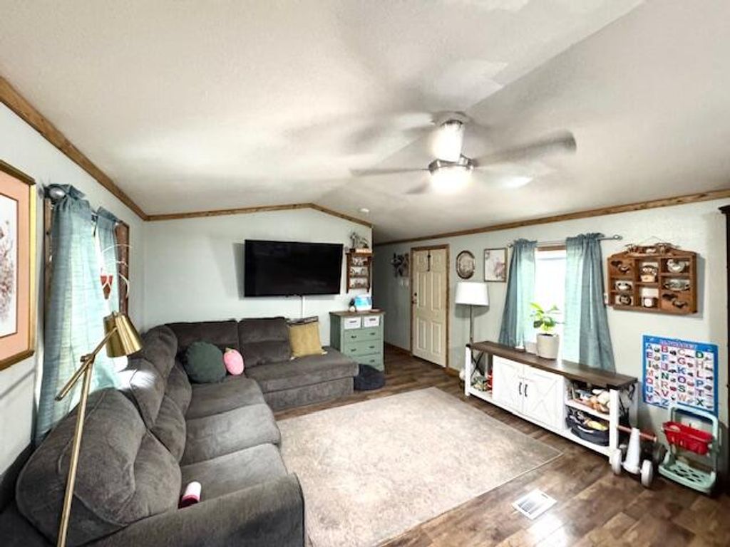 Photo of 1520 E 400 S, Knox, IN 46534 (MLS # 833217)