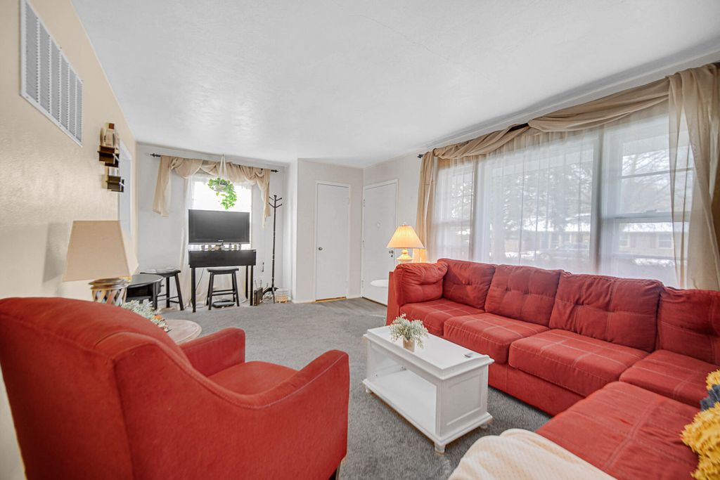 Photo of 505 Ottoson Street, La Porte, IN 46350 (MLS # 832764)