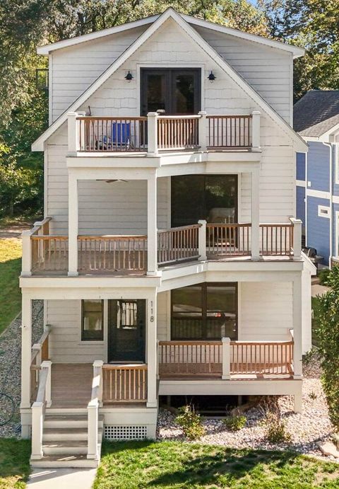 118 Krueger Avenue, Michigan City, IN 46360 - #: 828829