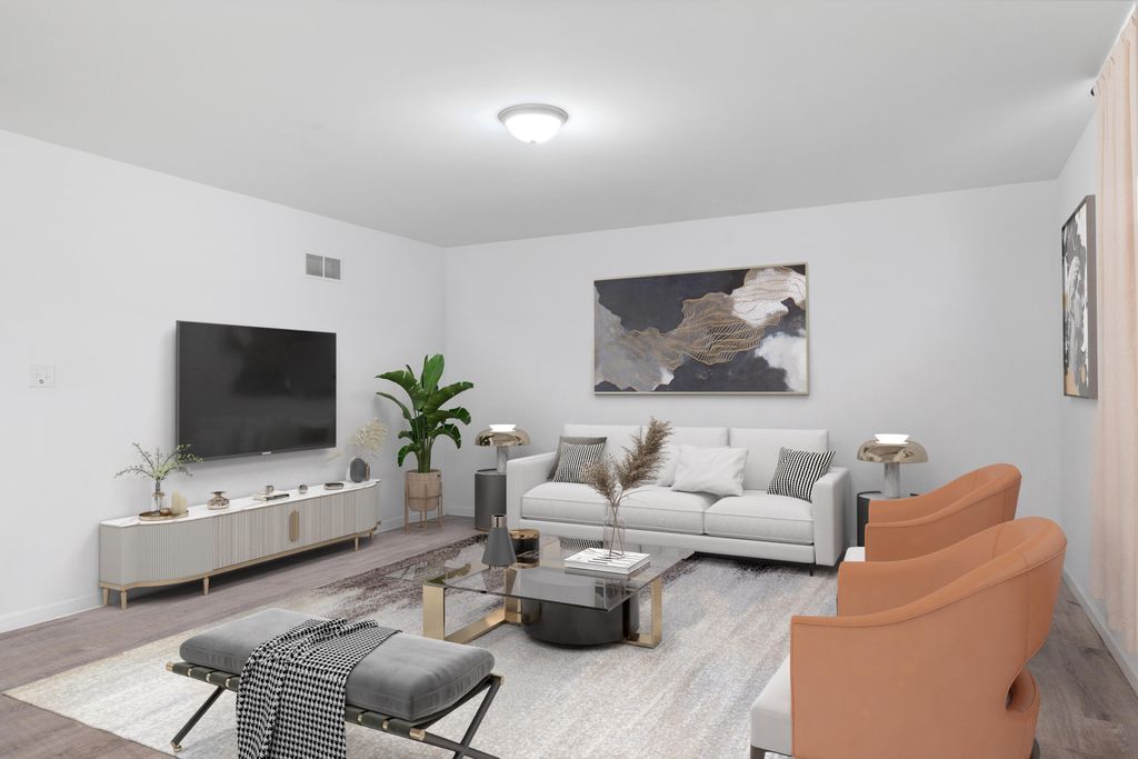 Photo of 302 Holst Lane, Valparaiso, IN 46385 (MLS # 834365)