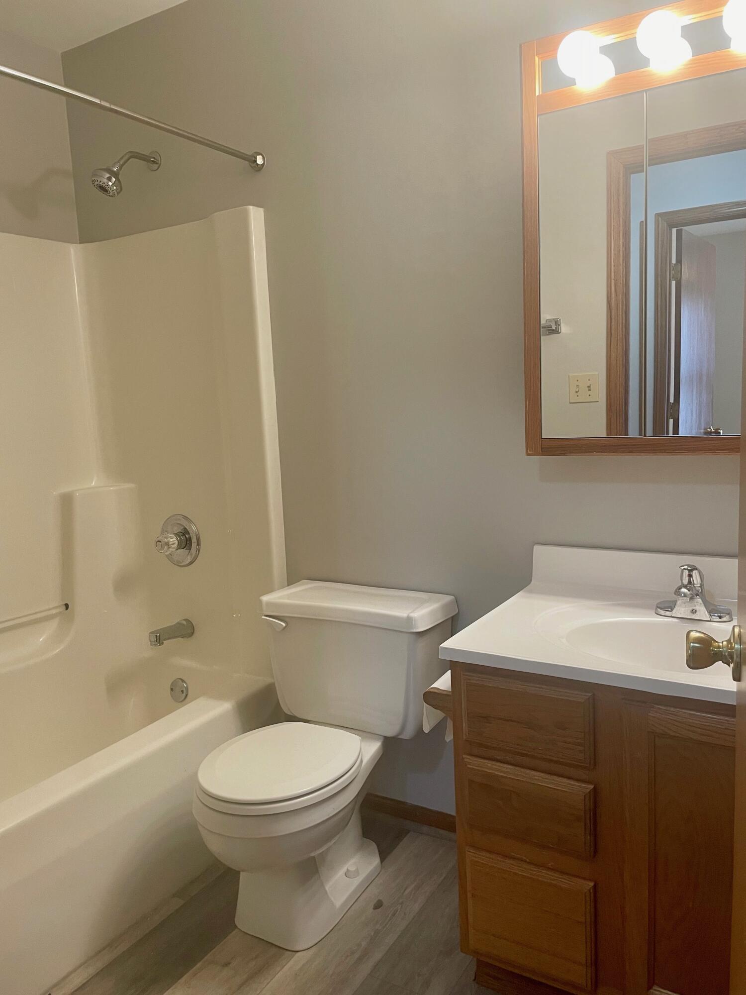 Porter, Indiana 46304, United States, 4 Bedrooms Bedrooms, ,4 BathroomsBathrooms,Residential,Active,143466