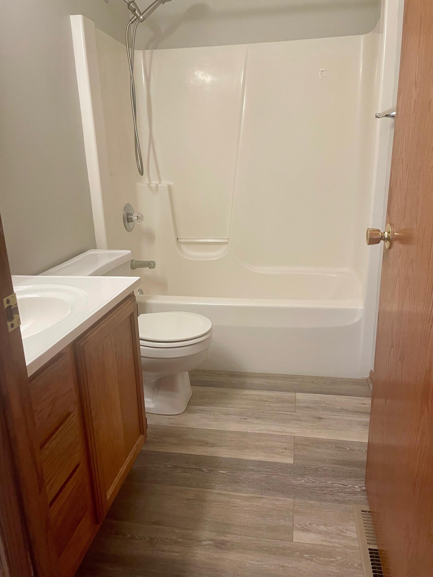 Porter, Indiana 46304, United States, 4 Bedrooms Bedrooms, ,4 BathroomsBathrooms,Residential,Active,143466