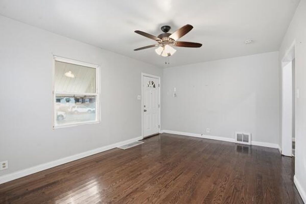 Photo of 263 Taft Street, Gary, IN 46404 (MLS # 837446)