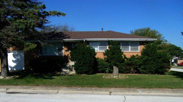 Photo of 2310 Saint Joseph Drive, East Chicago, IN 46312 (MLS # 847184)