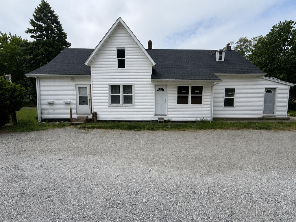 Photo of 111 S Porter Street, Michigan City, IN 46360 (MLS # 839462)