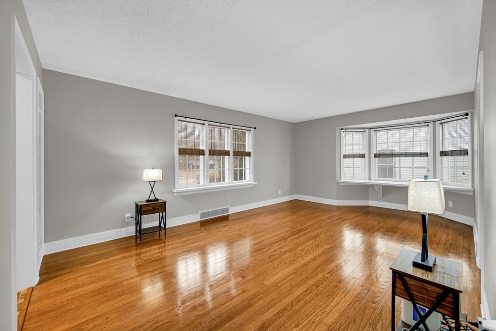 Photo of 600 W North Street, Crown Point, IN 46307 (MLS # 835263)