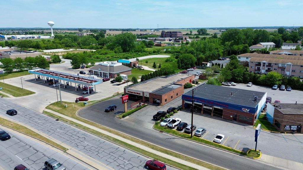Photo of 5865 U.s. 6, Portage, IN 46368 (MLS # 840234)