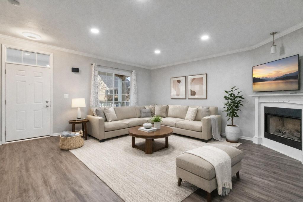 Photo of 322 Sherman Avenue, Chesterton, IN 46304 (MLS # 832285)