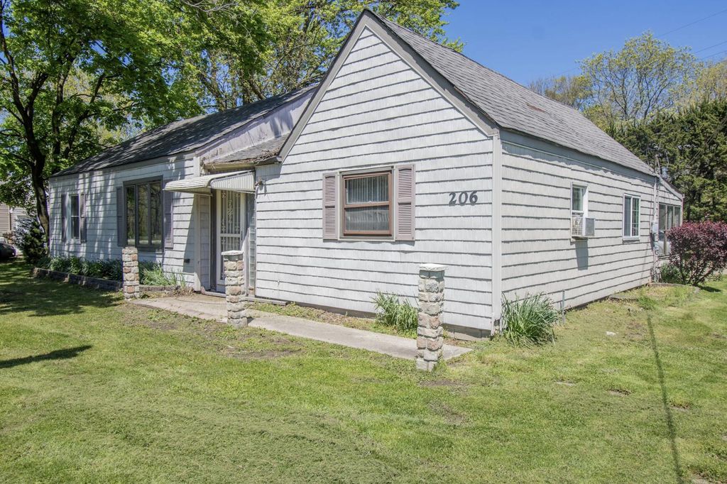 Photo of 206 U.s. 231, Crown Point, IN 46307 (MLS # 839027)