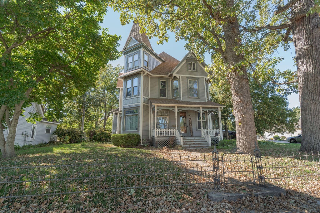 Photo of 228 N Front Street, Rensselaer, IN 47978 (MLS # 847205)