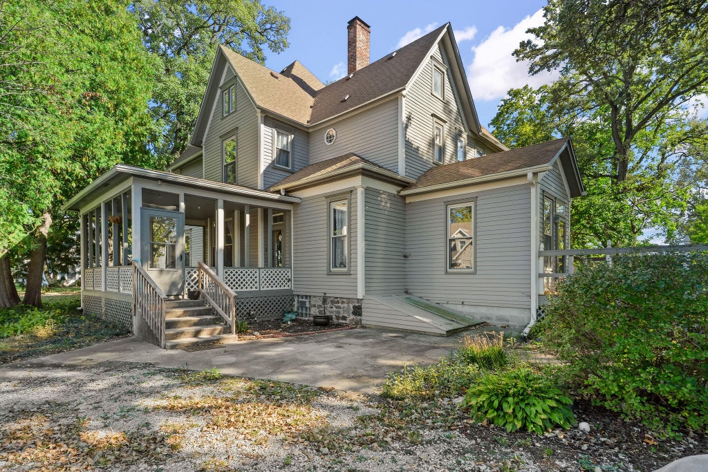 Photo of 228 N Front Street, Rensselaer, IN 47978 (MLS # 847205)