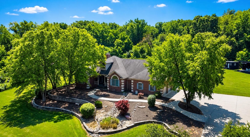 Photo of 8855 E 93rd Avenue, Crown Point, IN 46307 (MLS # 843618)