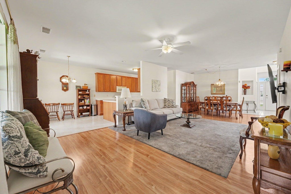 Photo of 1525 Schaller Lane, Dyer, IN 46311 (MLS # 843379)