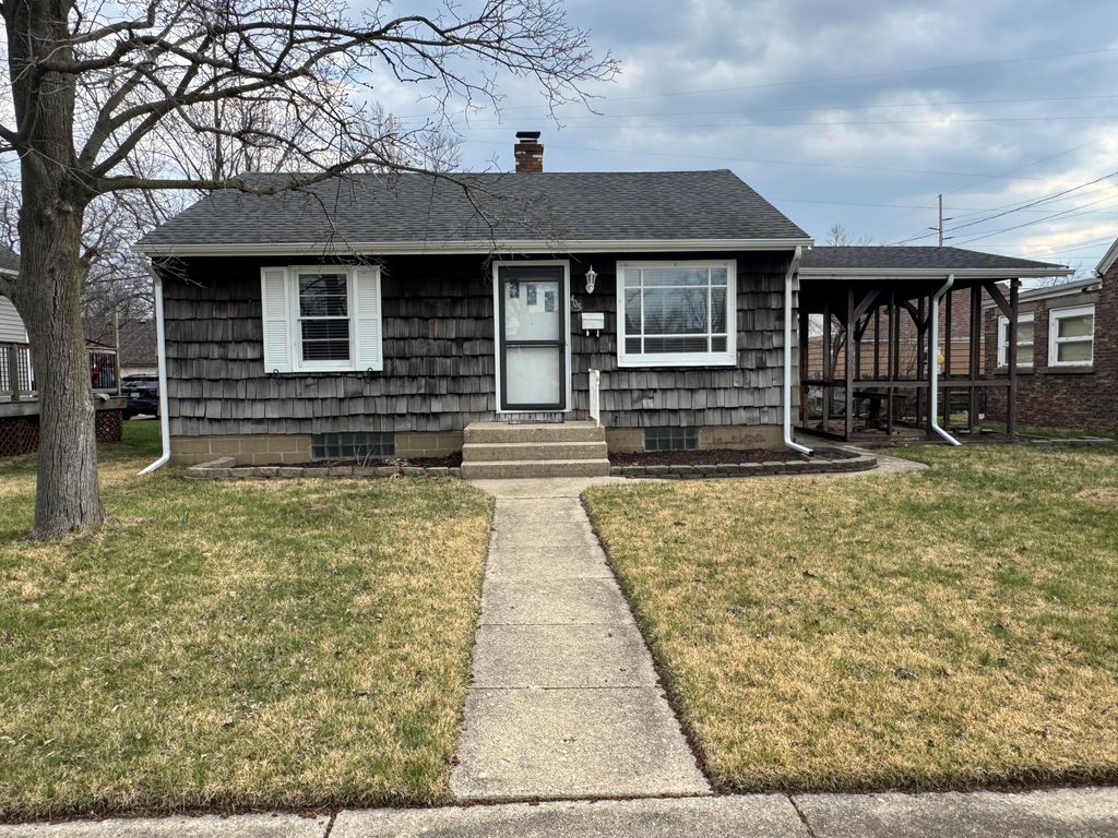 Photo of 405 Madison Street, Michigan City, IN 46360 (MLS # 836281)