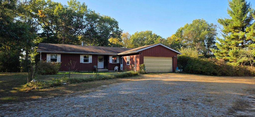 Photo of 2345 W 950 N, Lake Village, IN 46349 (MLS # 829364)