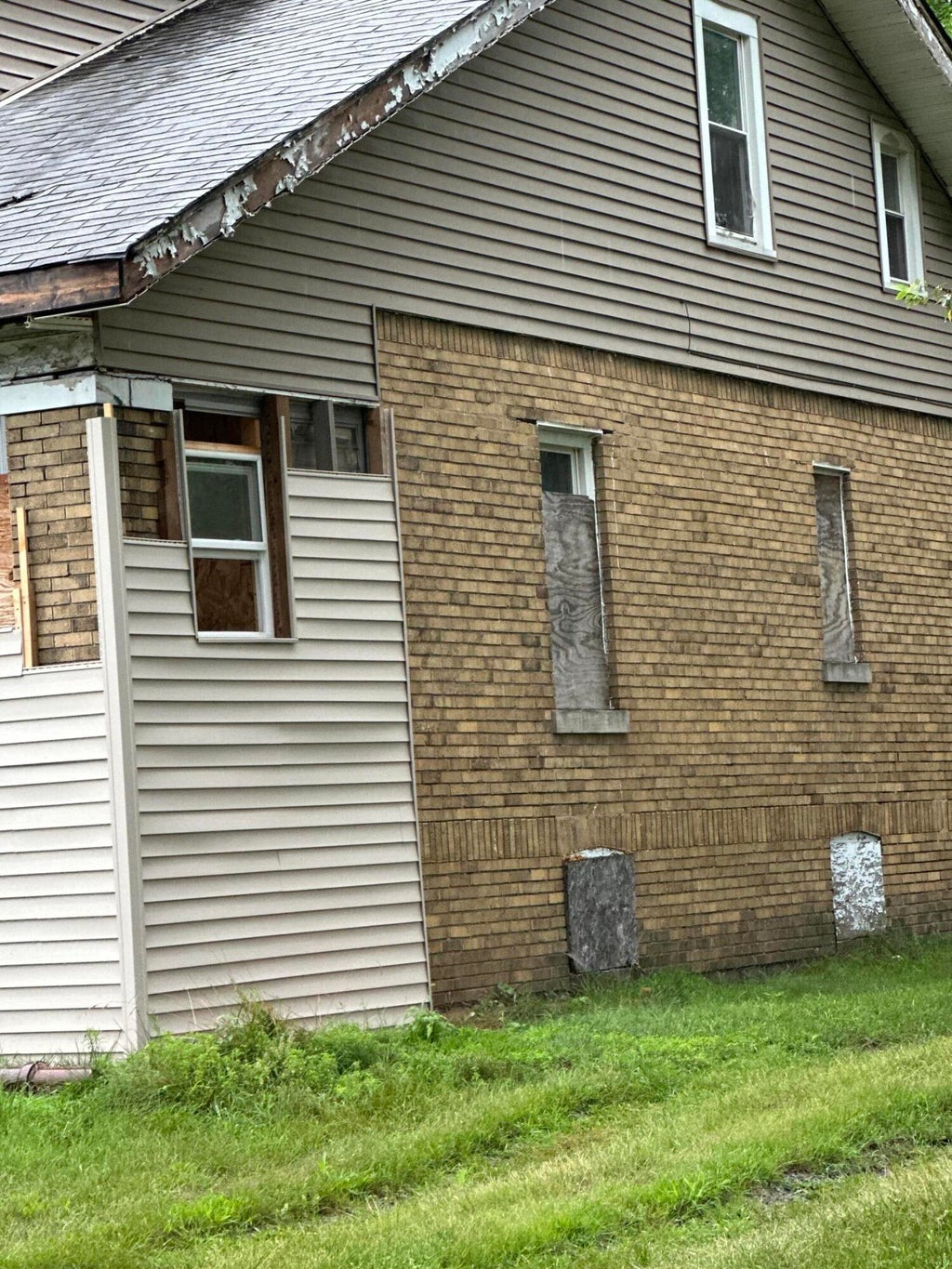Photo of 3866 Pennsylvania Street, Gary, IN 46409 (MLS # 846706)