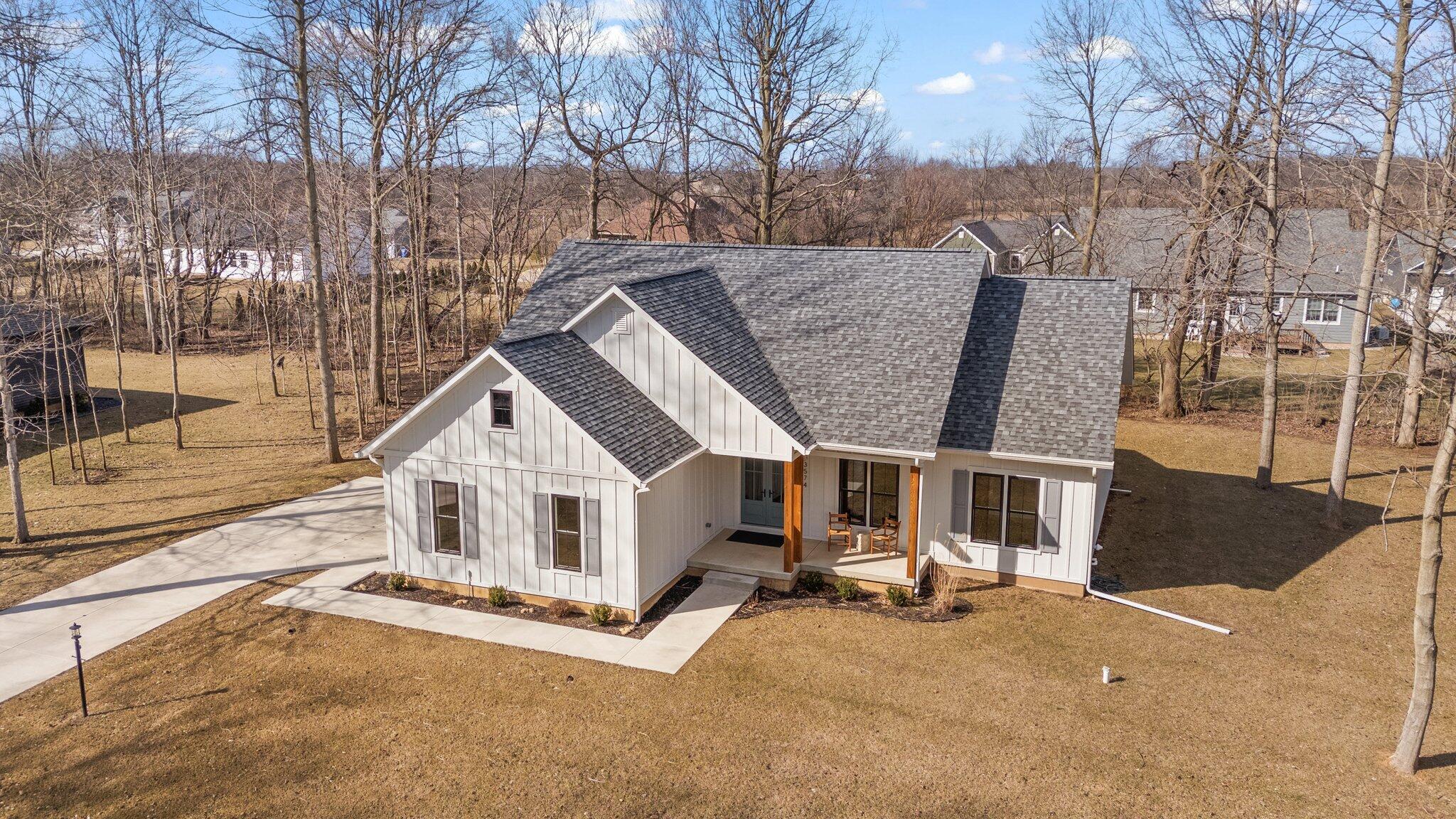 3574 S Maple Lane Court