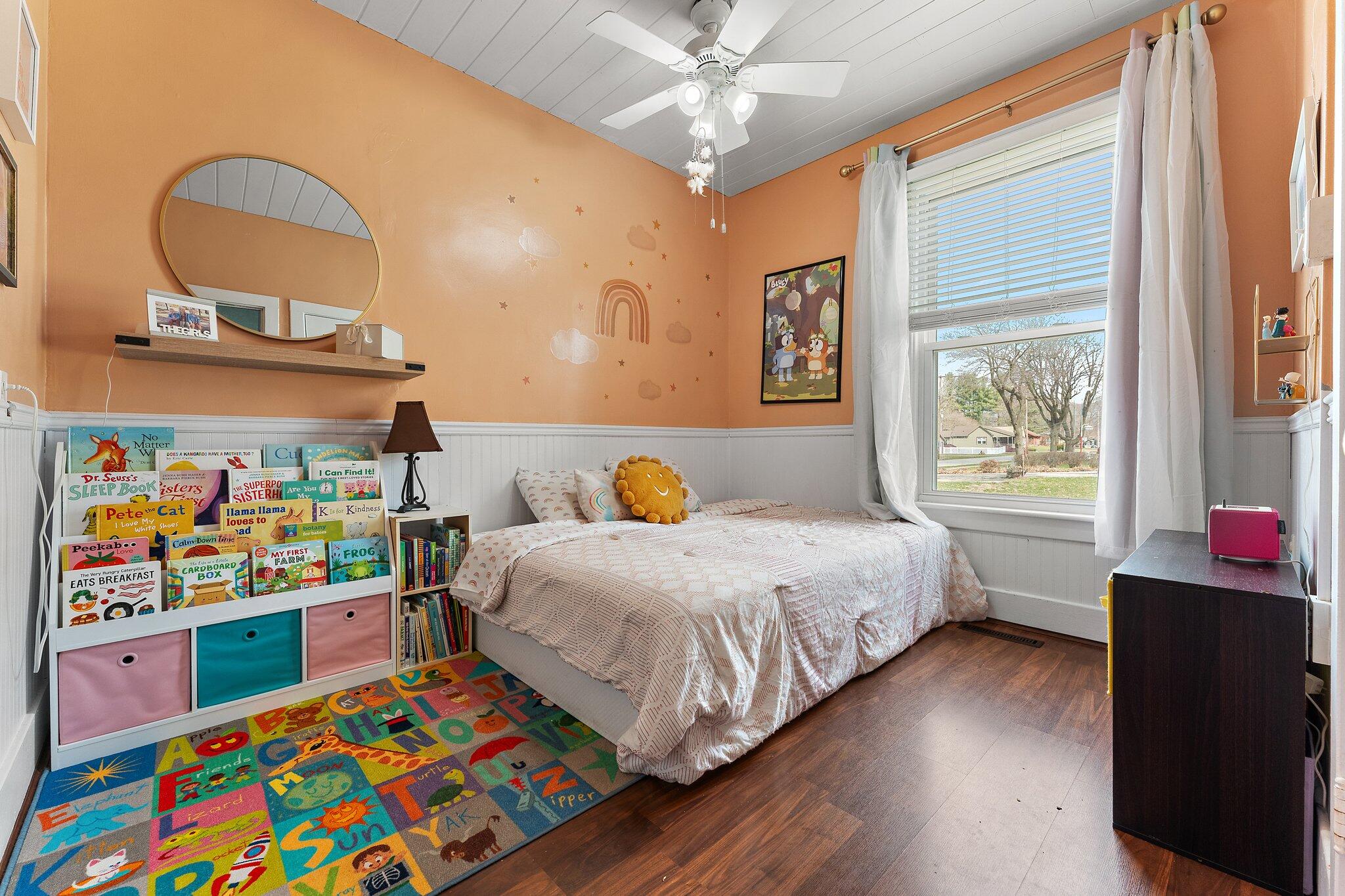 Kouts, Indiana 46347, United States, 3 Bedrooms Bedrooms, ,2 BathroomsBathrooms,Residential,Active,96262