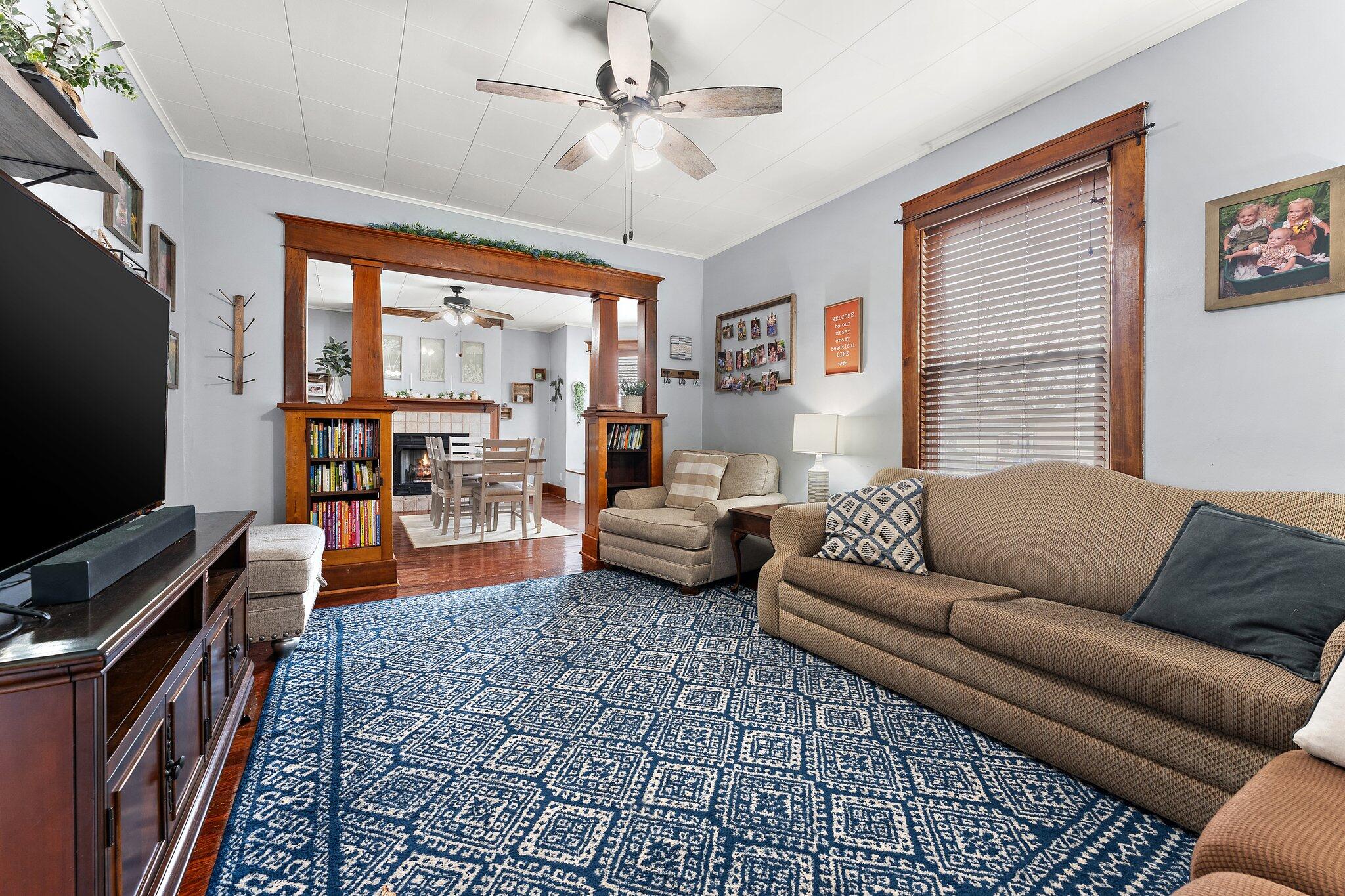 Kouts, Indiana 46347, United States, 3 Bedrooms Bedrooms, ,2 BathroomsBathrooms,Residential,Active,96262