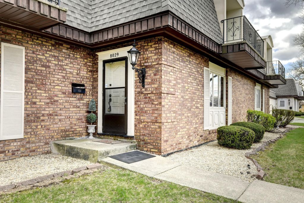 Photo of 8029 Jefferson Avenue, Munster, IN 46321 (MLS # 836782)