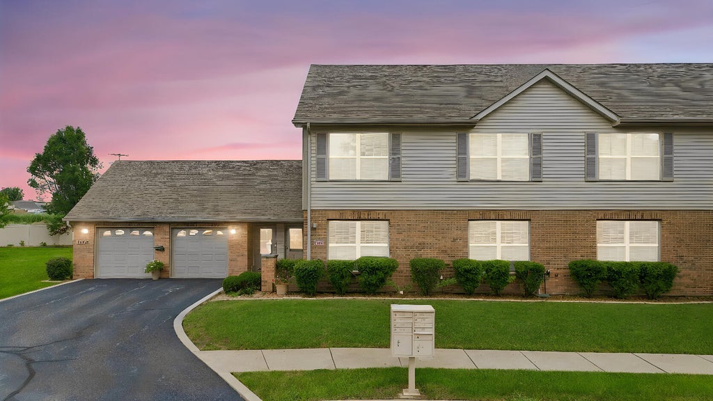 Photo of 11014 Beacon Court, Saint John, IN 46373 (MLS # 845685)