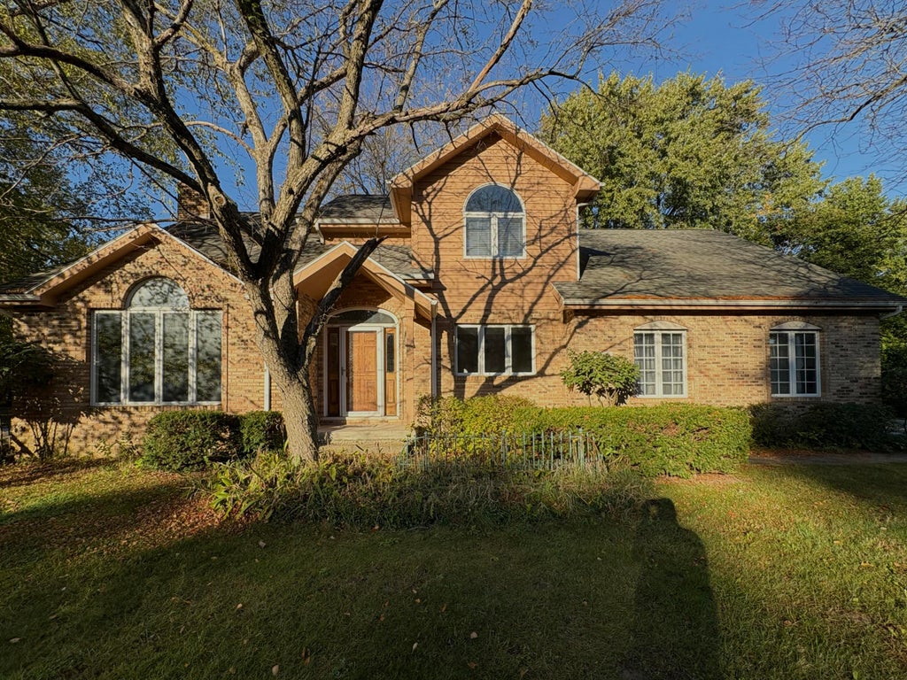 Photo of 3303 Greyfox Drive N, Valparaiso, IN 46383 (MLS # 846603)