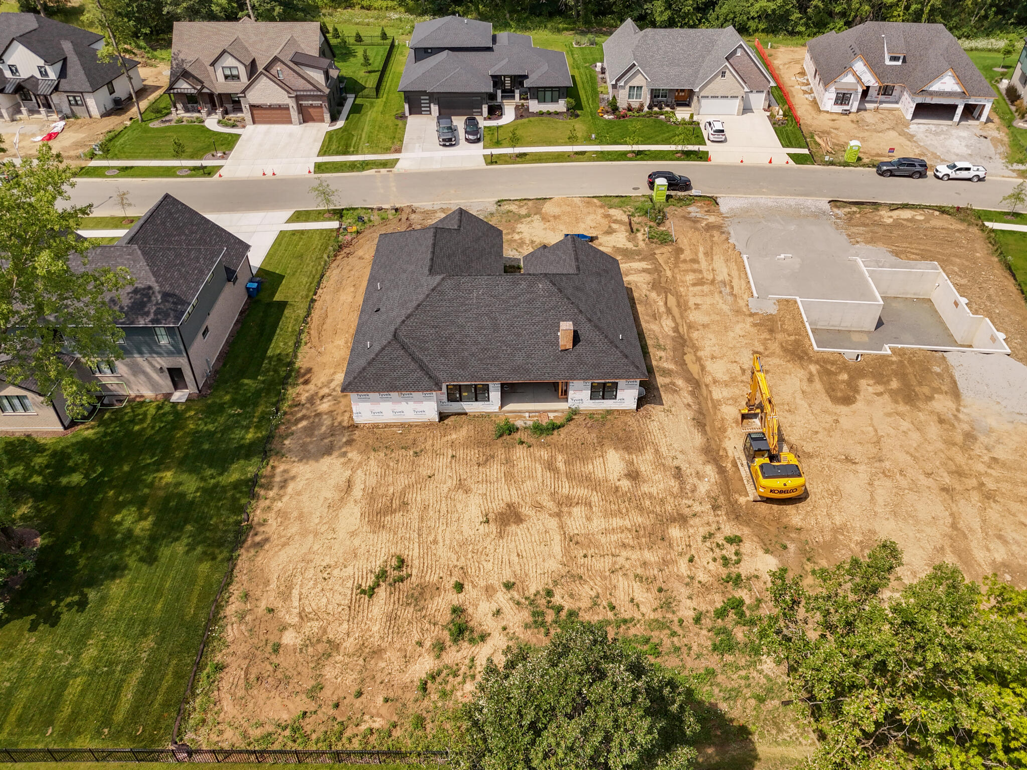 9561 Tall Grass Trail