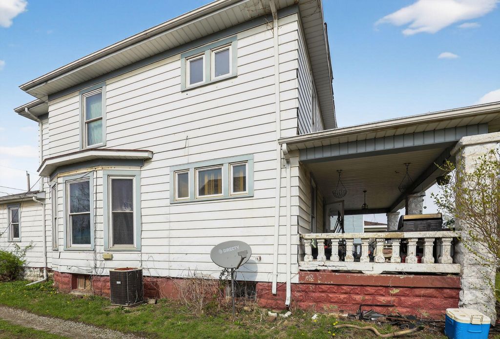 Photo of 222 W 7th Street, Peru, IN 46970 (MLS # 837013)