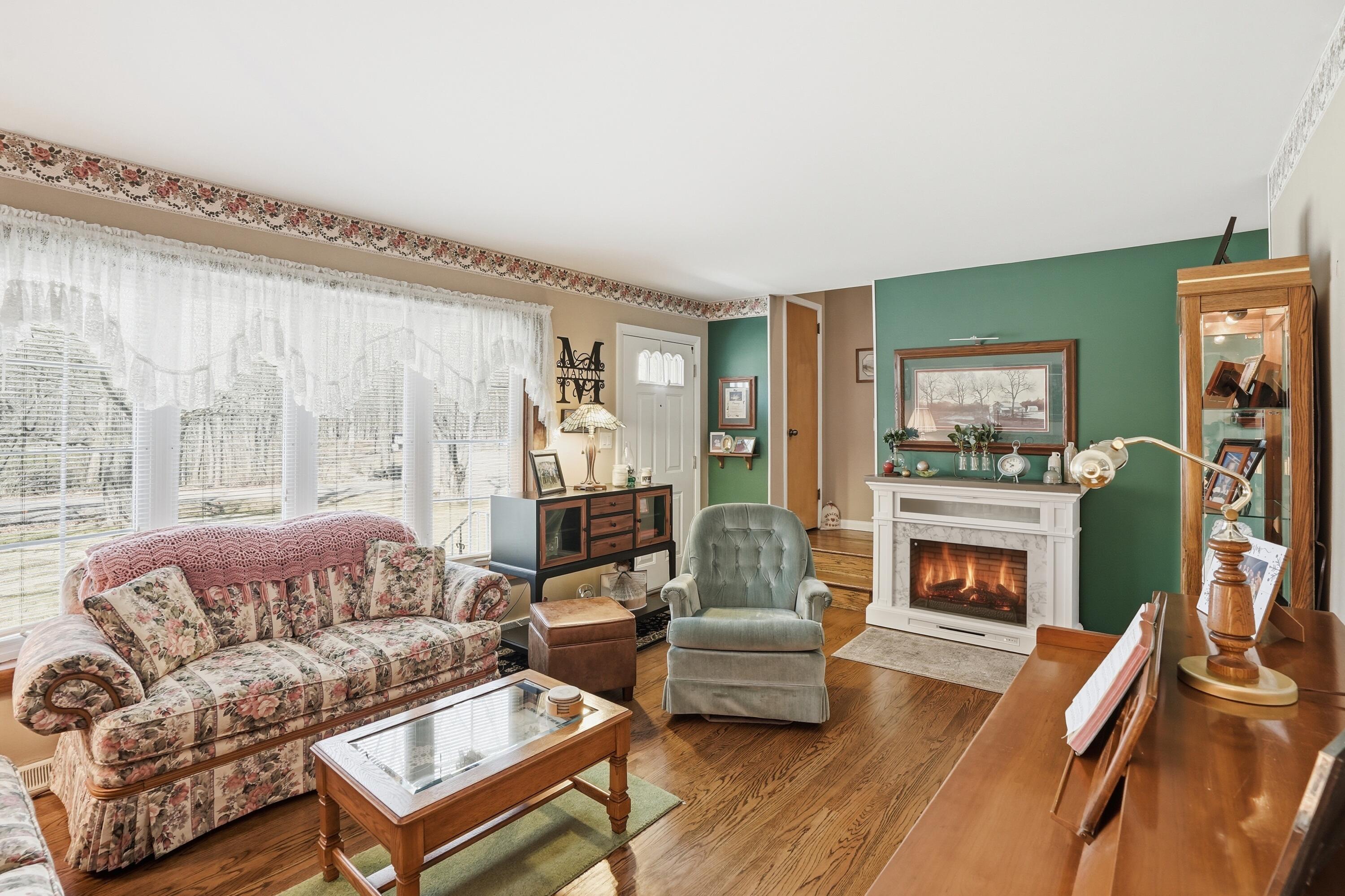 8951 State Line Road