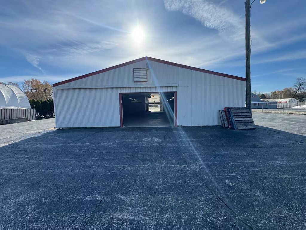 Photo of 5020 W 45th Street, Gary, IN 46408 (MLS # 831496)