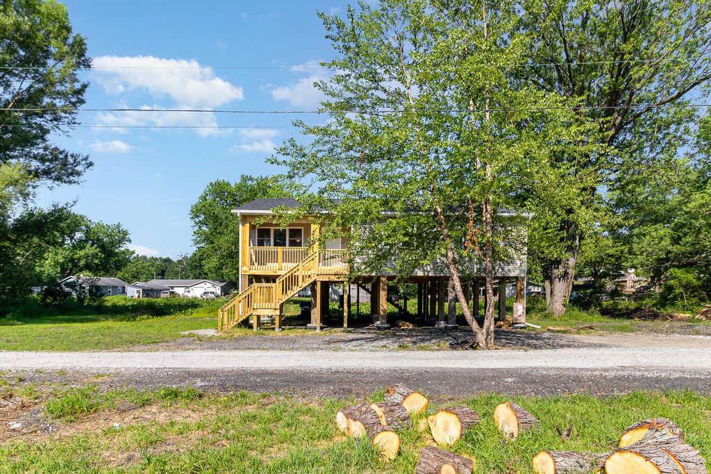 Photo of 44 Vick Tree Lane, Hebron, IN 46341 (MLS # 824384)