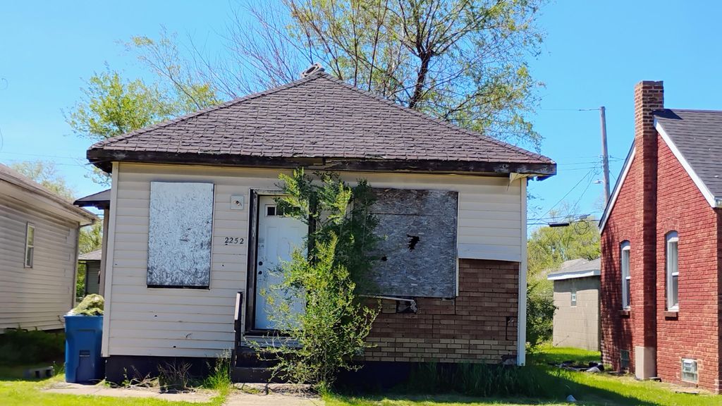 Photo of 2252 Pennsylvania Street, Gary, IN 46407 (MLS # 839036)