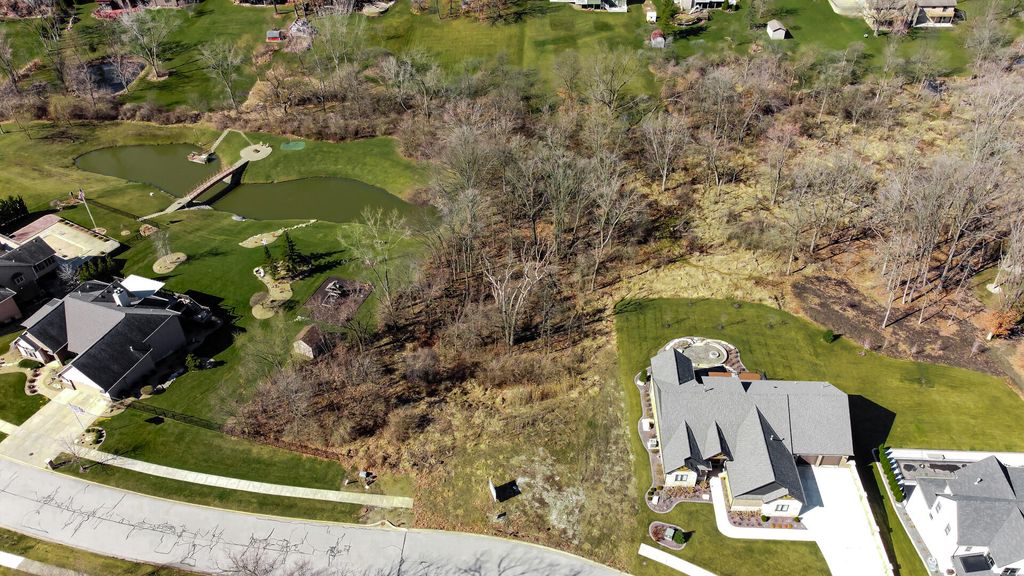 Photo of 8892 Calumet Avenue, Saint John, IN 46373 (MLS # 835165)