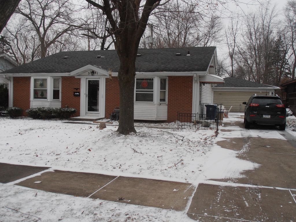 Photo of 3341 Martha Street, Highland, IN 46322 (MLS # 832238)