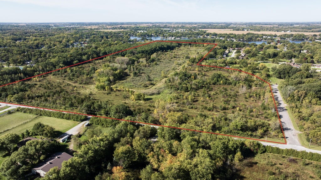 Photo of 5125 W 153rd Avenue, Lake Dalecarlia, IN 46307 (MLS # 846735)