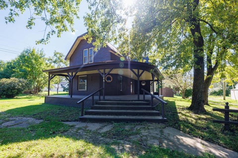 Photo for 104 E 5th Street