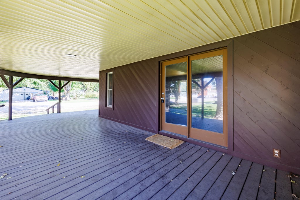 Photo of 104 E 5th Street, Earl Park, IN 47942 (MLS # 846366)