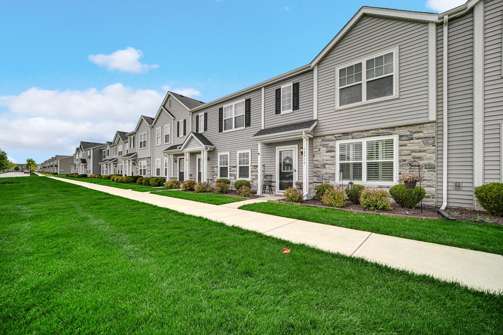 Photo of 13916 Flagstaff Street, Cedar Lake, IN 46303 (MLS # 838468)