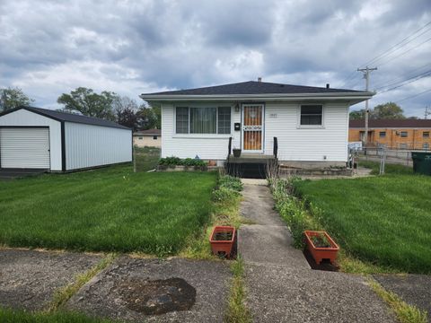 Single Family Residence in Gary IN 4865 Connecticut Street.jpg